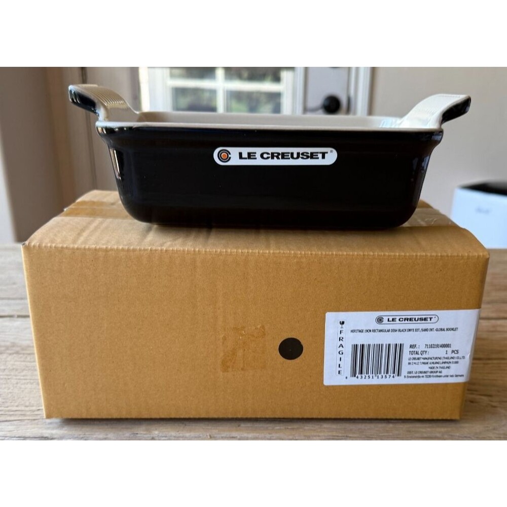 Le Creuset Stoneware Heritage Rectangular Dish 19 cm 1.1 qt Shiny Black Onyx NEW